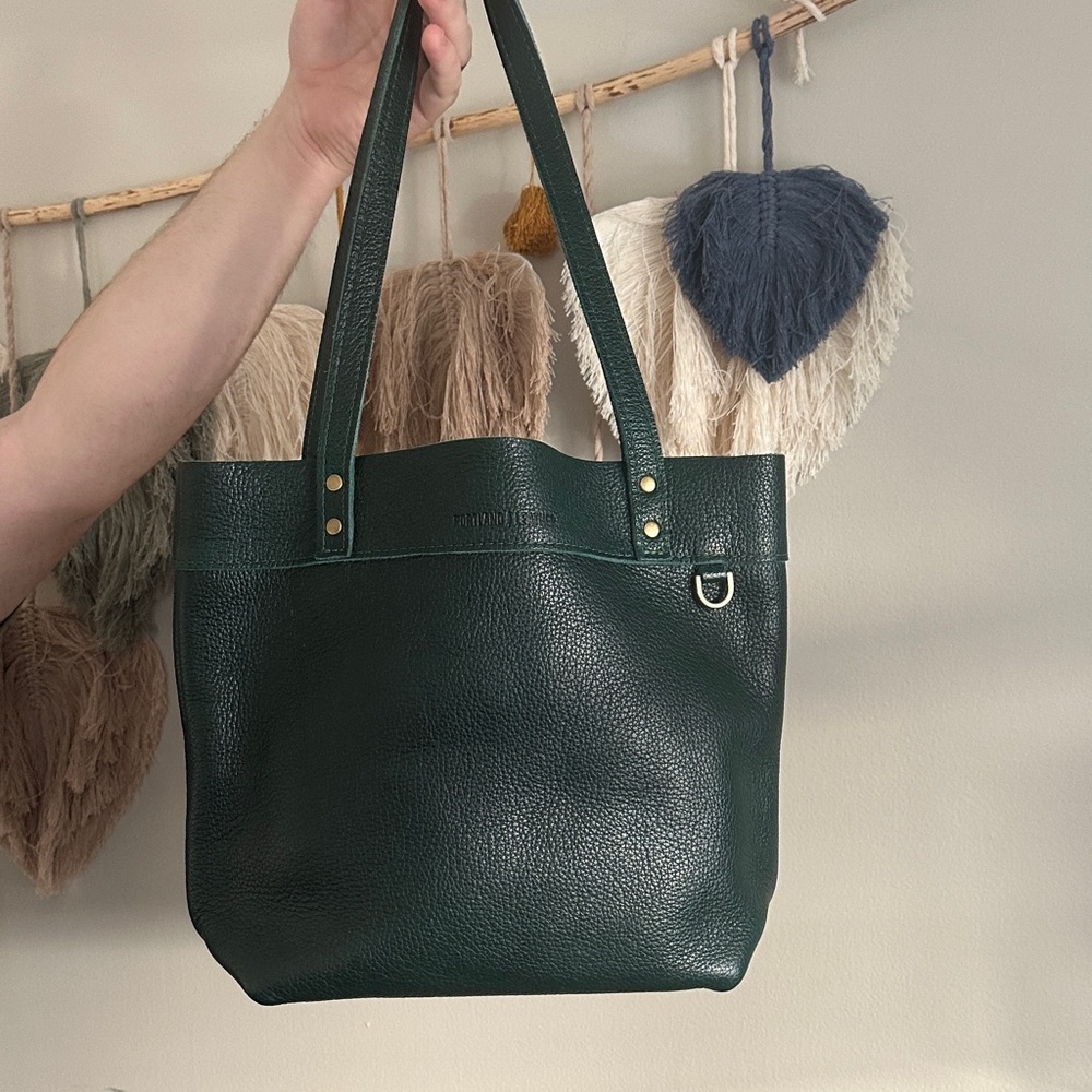 Portland Leather Goods Montana Tote in Forest Green